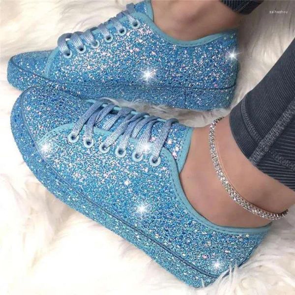 Chaussures décontractées Printemps Automne à paillettes plate pour les femmes Lacet Up Solid Sequin Skate Breaspable Fashion Sneakers grande taille 35-43