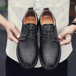 Chaussures décontractées Spring Mens Leather Oxfords Man Lace-Up Fashion Business Locages de loisirs British Style minimaliste pour hommes