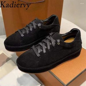 Casual schoenen voorjaar sneakers vrouwen vaze ronde teen vrouw koe suede flat comfort dames sport zapatillas mujer mujer