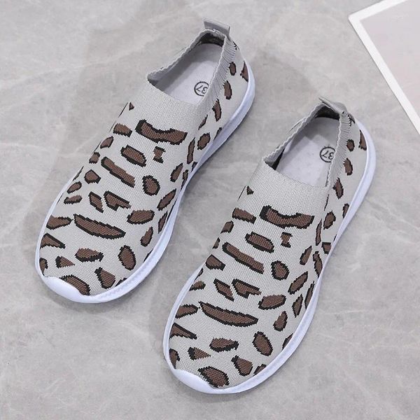 Chaussures décontractées Stretch Fabillable Fashion Leopard Femmes pour femme Sneakers Zapatos de Mujer Muissiers Round Toe