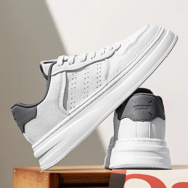 Zapatos casuales estilo moda hombres zapatillas de deporte de moda versátil pequeño blanco cómodo letra baja tabla superior