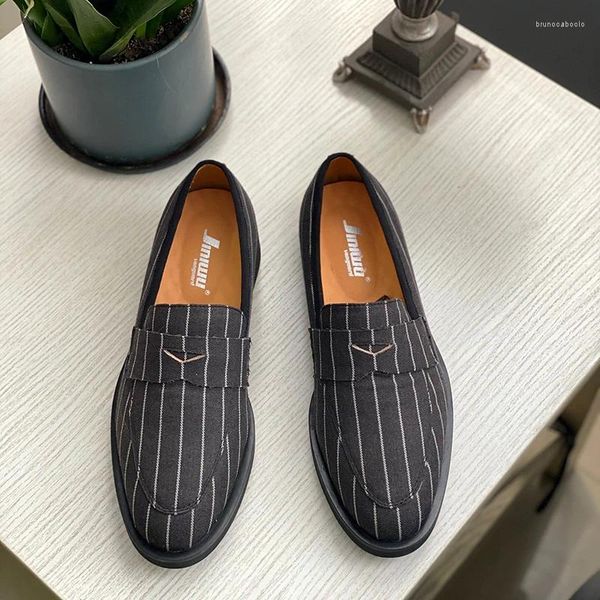 Zapatos casuales estilo lienzo a rayas hechas a mano en primavera y verano toe plano tacón alto hombre pequeño para hombres pequeños