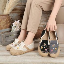 Chaussures décontractées d'été de Style ethnique pour femmes, simples, paresseux, large bout rond, en coton brodé, Mori Girl, confort Flattie