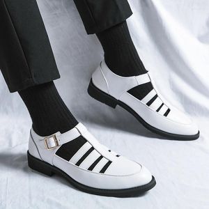 Casual schoenen zomer mode ademende vrijetijds lederen sandalen heren in Italië stijl zachte mocassins outdoor hoogwaardige witte