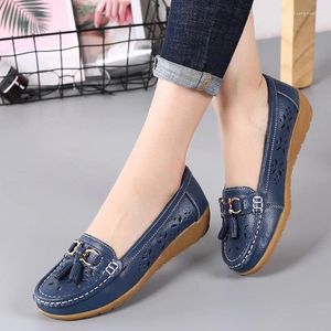 Chaussures décontractées en cuir d'été pour femmes mocassins plate-forme de la mode douce couture moquette à talons bas lolita