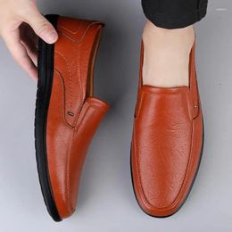 Chaussures décontractées Plateforme d'été Modages de style coréen de cuir masculin