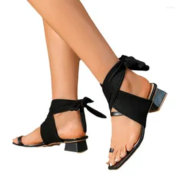 Chaussures décontractées Summer Femmes 3cm Bas épais talons sandales Lady grande taille croix carrée à tête violette imprimé de serpent violet sexy sandles africain
