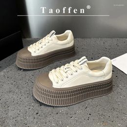 Zapatos casuales Taoffen Women Platform Sneakers espesas altura Mayor de moda La dama anti-Slip Lace-up vulcanizada