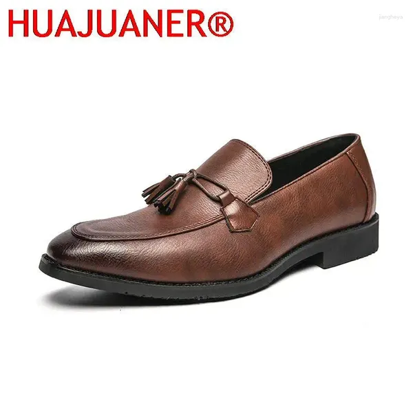Zapatos informales de borla Men zapatero Slip en el vestido de mocasines para hombres Moccasins Moccasins Male Driving Foor más 38-47