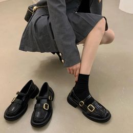 Chaussures décontractées à semelles épaisses, Style britannique, petit cuir, rétro Mary Jane Lefu, noires, simples, printemps et automne 2024