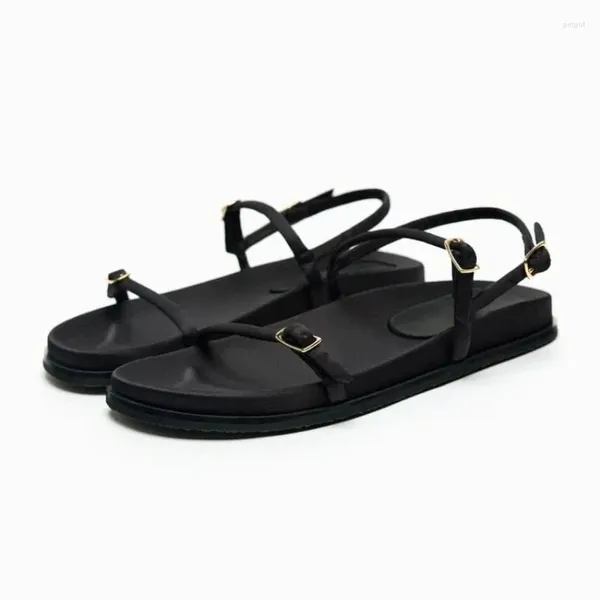 Zapatos casuales TRAF Black Women Sandal Flats Summer Fashion Metal Hebilla Correas Flatform 2024 Sandalias de punta puntiaguda para