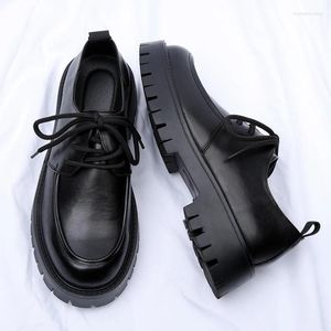 Chaussures décontractées tendance pour hommes en cuir doux anti-glip
