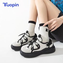Chaussures décontractées Tuopin Summer Shoe ins Fashion Niche Design pour femme de haute qualité tout-match des femmes