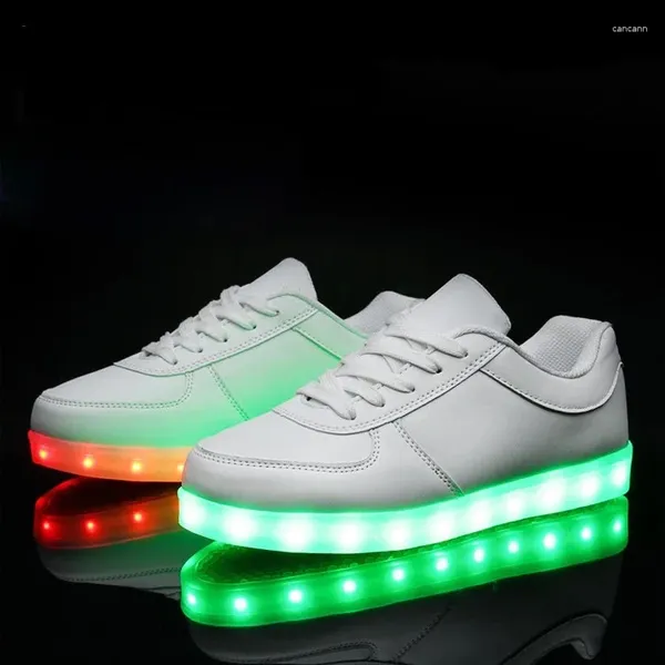 Chaussures décontractées unisexe LED taille 35-46 mode couple baskets lumineuses lumières pour enfants garçons filles hommes femmes chaussure lumineuse noir blanc