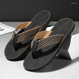 Chaussures décontractées Vanmie Summer Sipers Men Massage Belf Tongs de plage 2024 Anti-slip pour les tongs de mode