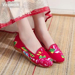 Chaussures décontractées veowalk Red Floral Tissu Femmes Soft confortable Slip on Ballet Flats Automne Spring Retro Dames Walking Taille 34-41