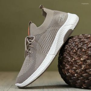 Zapatos informales vulcanizados para hombre, zapatillas transpirables para hombre, zapatillas de tenis antideslizantes suaves y tejidas ligeras, 2024