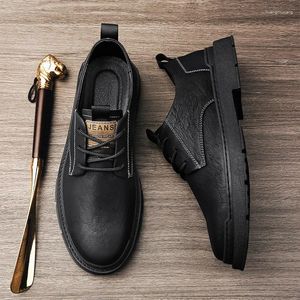 Casual schoenen waerta mannen vintage mannelijke lederen loafers mode 2024 Britse stijl formele kleding schoenen