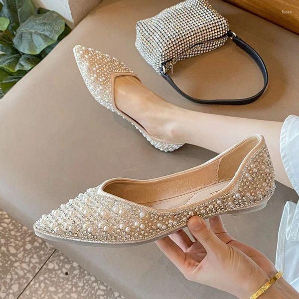 Chaussures décontractées eau diamant pointu célibataire femme d'été à fond plat de style de fée peu profonde