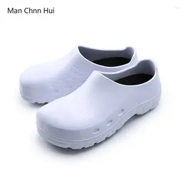 Chaussures décontractées Blanc Anti-Collision Steel Head Chef Catering Anti-Slip Oil Proof Cook For Men Restaurant Kitchen Safety Work