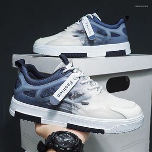 Casual schoenen witte mode voor herentenis 33y masculino man sneaker board Korean Shoe heren sporten verslikken sapatas de lona mannen