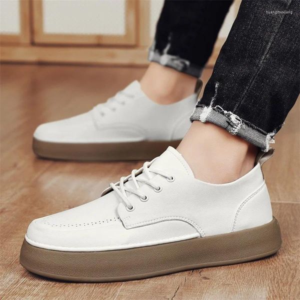 Zapatos informales de cuero para hombre blanco Slip en mocasines suaves sin alivio conductor de pisos de primavera