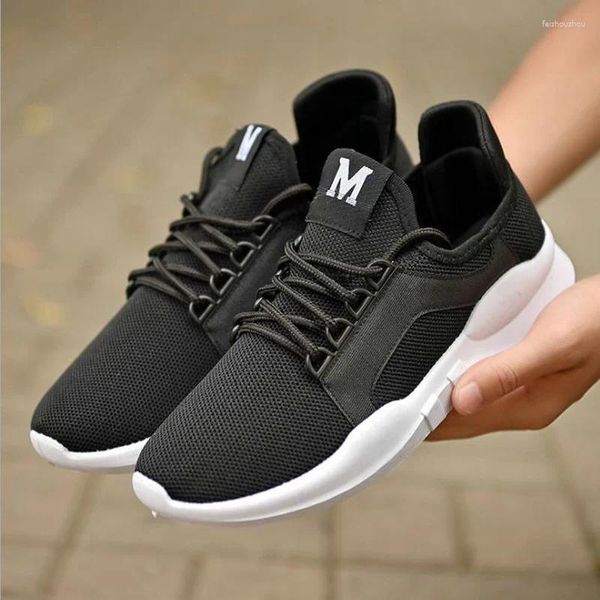 Chaussures décontractées en gros baskets noires hommes en cours d'exécution chaussures en maille souple unisexe sport léger femmes Zapatos De Mujer Plus