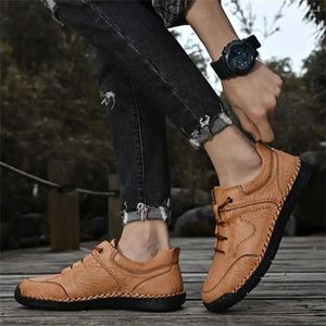 Chaussures décontractées sans talons en cuir normal baskets d'origine pour hommes Sapatos Man Luxury Sport Type Sapateni