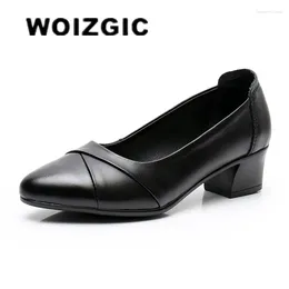Chaussures décontractées Woizgic Mother Women's Madies Généralités en cuir Plats en cuir Locs non glisser sur les pieds pointus