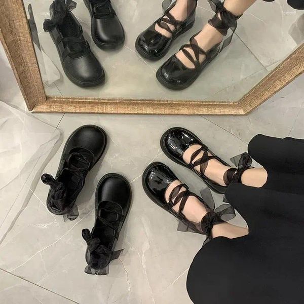Chaussures décontractées Femme 2024 Style japonais Mary Jane Vintage Soft Sister Girls Flat Platform Platepy Collège Lolita