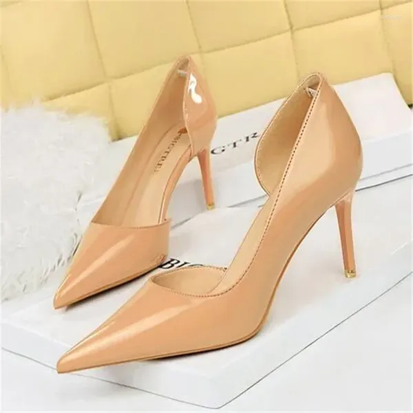 Zapatos informales Mujeres 7.5 cm 10.5 cm Tacones de altura Pombas amarillas Oficina Sexy Stiletto Boda Bridal Scarpins Short Lady Hollow Fiesta