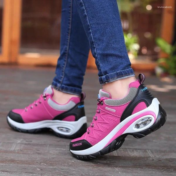 Chaussures occasionnelles Femmes Athletic Walk Sneakers Breathable Gym Jogging Tennis Fashion Lace Up Plateforme Zapatos de Mujer Couple