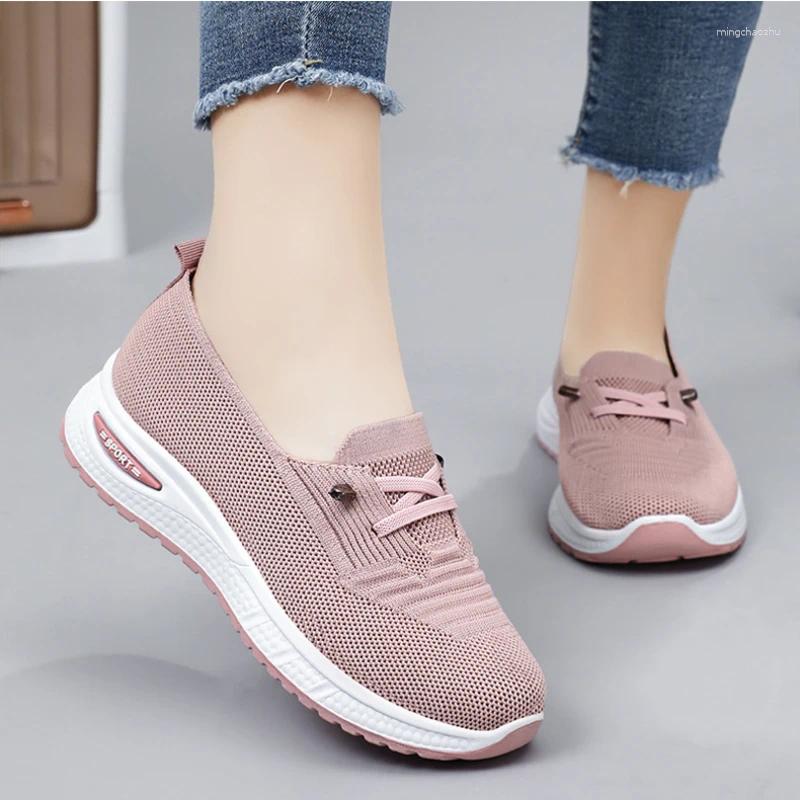 Casual skor kvinnor mode andningsbara vandringsnät platta sneakers 2024 gym vulkaniserade rosa kvinnliga skor