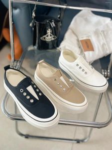 Chaussures décontractées Femmes Plat toile de haute qualité Femme Femme Slip-on Slip-on en cuir authentique en cuir peau de mouton à l'intérieur des filles blanches