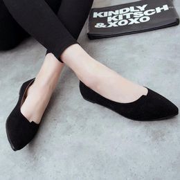 Casual schoenen vrouwen flats 2024 Autumer mode puntig teen solide voor comfort ondiepe vrouwelijke zapatillas de mujer
