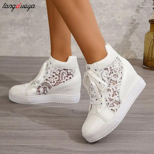 Zapatos casuales mujeres con cordones altos zapatillas blancas encaje blanco altura creciente botón de tobillo femenino