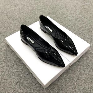 Zapatos Casuales Mujer Cuero Plus Tamaño Grande Color Sólido Estilo Básico Todo Combinado Zapato de Trabajo Negro Punta Puntiaguda Cómodos Pisos de Suela Suave