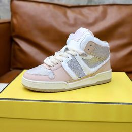 Chaussures décontractées Femmes Trainers en cuir assortir en cuir strass roses Balls de haut à hauts de lux