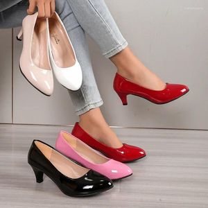 Chaussures occasionnelles femmes pompes nus peu profonds de la mode bouche travail de travail de mariage dames talons bas talons d'été woeman