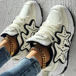 Casual schoenen Women Running Leisure Pu Star Figuur Fashion Sneaker Road Vulcanised Round Teen veter-up lente sneakers