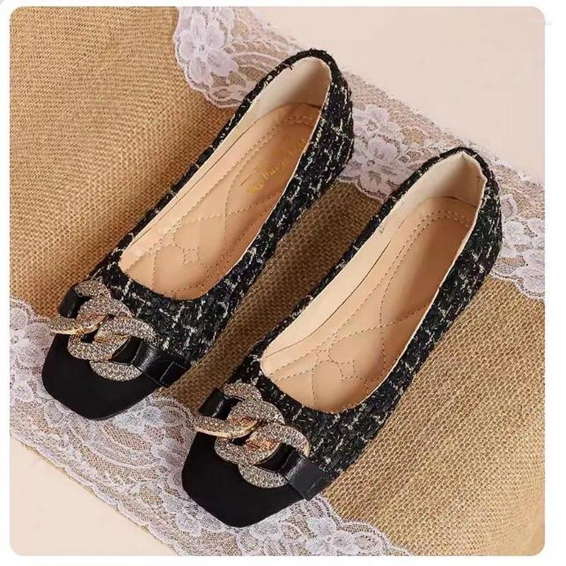 Freizeitschuhe Frauen Ballett Wohnungen Mikrofaser -Laibers Frauen Mode Bowknot Slip auf quadratischer Zehen 2024 Party Retro Schwarz