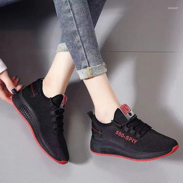 Zapatos casuales deportes para mujeres transpirables plataforma de malla de zapatilla de zapatillas de zapatilla de zapatillas de deporte de damas gruesas al aire libre tenis femenina 2024 moda