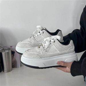 Vrijetijdsschoenen Dames Sport Dames Platte sneakers Mode Lente Vrouwelijk Comfort Wit gevulkaniseerd platform