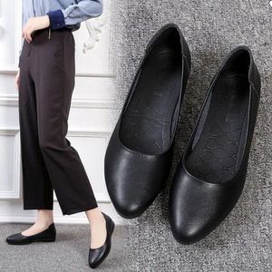 Chaussures décontractées Mocasins de chaussures d'été pour femmes pour femme 2024 Bureau noir pointu toe talon talon social à la vente chaussure 39