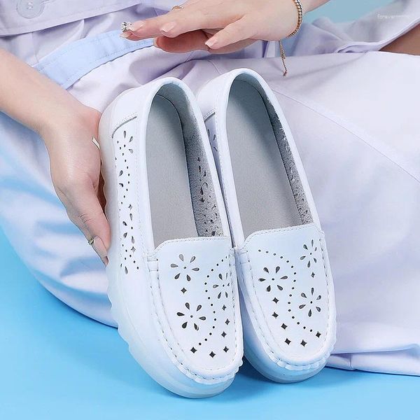 Chaussures décontractées l'été femme douce Sole Breatchable Salon de beauté blanc épais