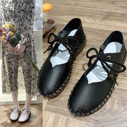 Chaussures décontractées Femmes Single 2024 Spring Soft Sole non glipt oxfords Flat Comfort Lace Up Light Walking Round Toe Ballet