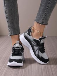 Chaussures décontractées Femme baskets Léger Running Breffable Athletic Walking Gym Shoe Shoe plate Flat Jog Basket Fitness Fitness