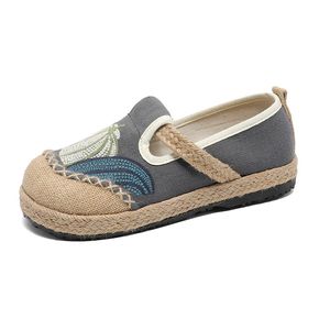 gratis verzending casual schoenen vrouwen zomer buiten schoenen gai klassiek blauw rood witte zwarte vrouwen casual schoenen eu36-40