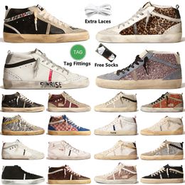 Chaussures décontractées Femmes SuperStars GoldenSS Ball Star Chaussure de luxe Italie Marque Goose Baskets Rose Bleu Argent Étoiles Classique Célèbre Sale Vieux Baskets En Cuir