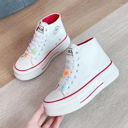 Chaussures décontractées Femmes blanches pour les baskets Coupages étudiants Skate Trend Custom Style Factory Design 36 Plataforma Mujer